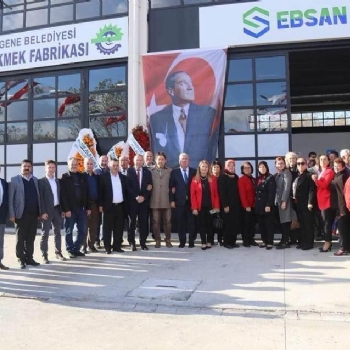 Halk Ekmek Fabrikam�z� A��yoruz..